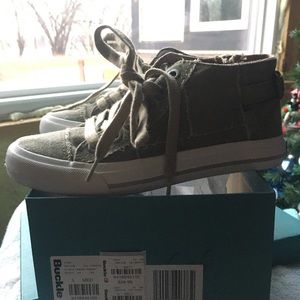 Cora B Canvas Sneakers